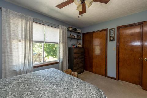 3330 W Festive Dr, Bloomington, IN 47403 photo 13