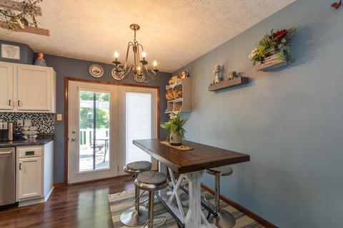 3330 W Festive Dr, Bloomington, IN 47403 photo 6
