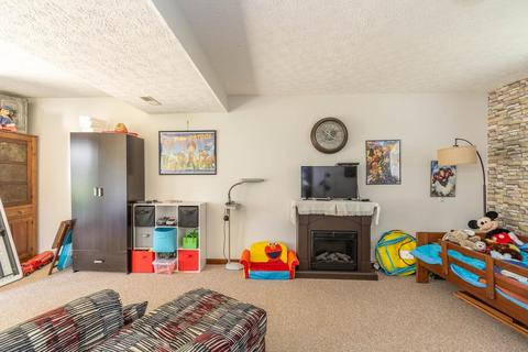 3330 W Festive Dr, Bloomington, IN 47403 photo 19