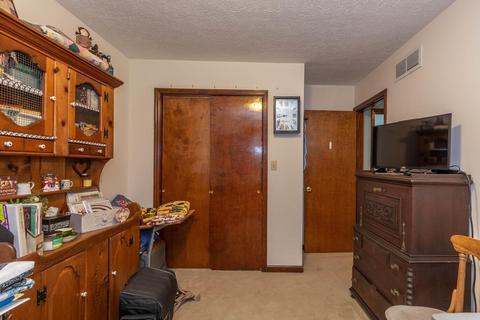 3330 W Festive Dr, Bloomington, IN 47403 photo 15