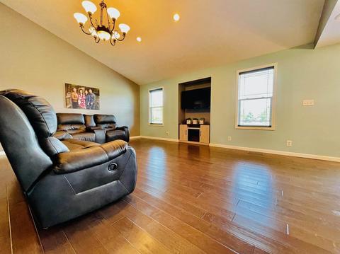 340 Topaz St, Mitchell, IN 47446 photo 8