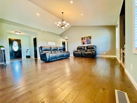 340 Topaz St, Mitchell, IN 47446 photo 7