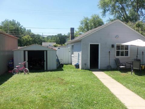 627 E Main St, Peru, IN 46970 photo 2