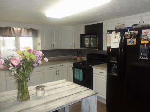 627 E Main St, Peru, IN 46970 photo 7