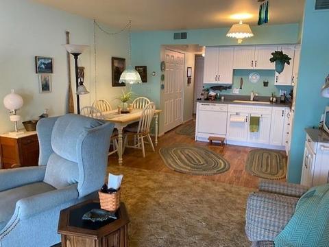 8960 E Hatchery Road Unit 11 Rd, Syracuse, IN 46567 photo 7