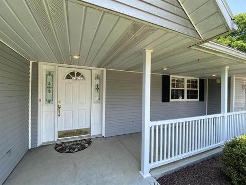 1575 Gregory Ln, Jasper, IN 47546 photo 2