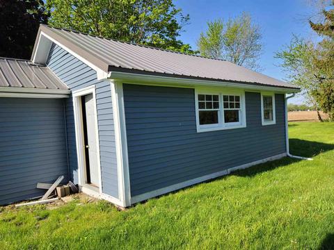 806 N Independence St, Windfall, IN 46076 photo 7