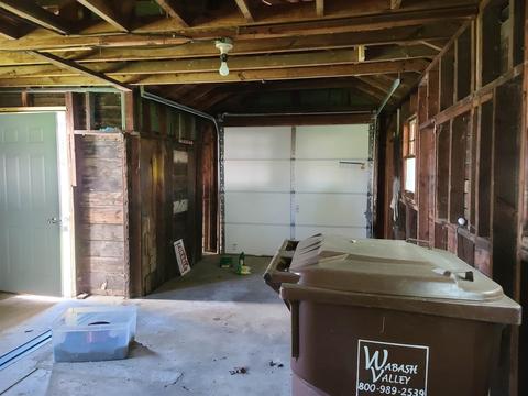 806 N Independence St, Windfall, IN 46076 photo 10