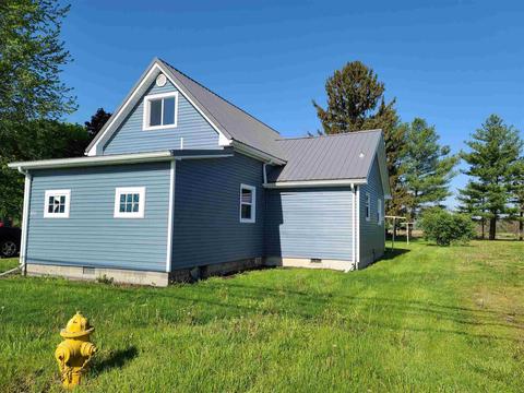 806 N Independence St, Windfall, IN 46076 photo 5