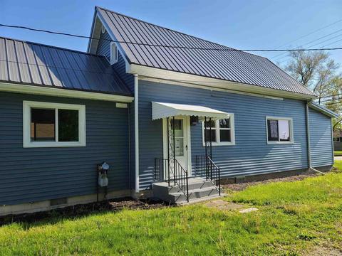 806 N Independence St, Windfall, IN 46076 photo 3