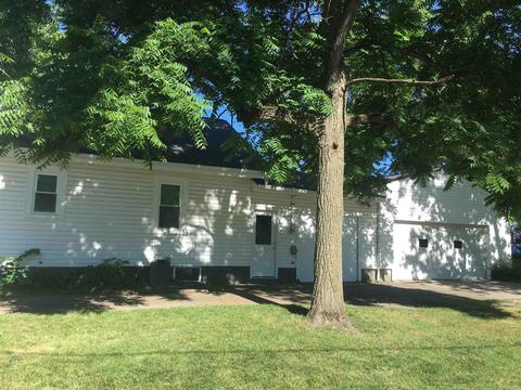 258 E Hackett St, Frankfort, IN 46041 photo 4