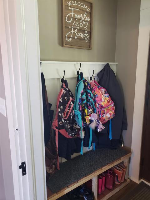 218 E Wiley Ave, Bluffton, IN 46714 photo 3