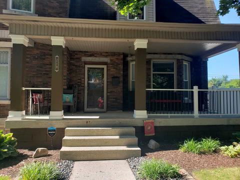 218 E Wiley Ave, Bluffton, IN 46714 photo 2