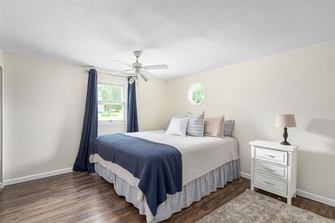 8004 E Devonshire Rd, Muncie, IN 47302 photo 12