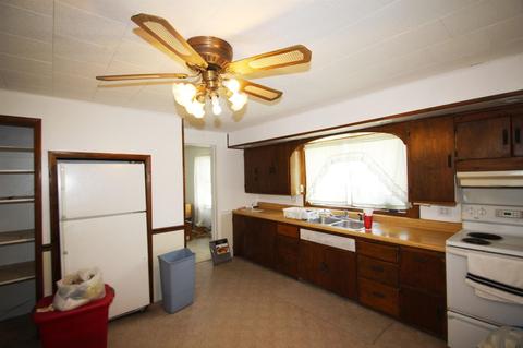 565 N Spring St, Wabash, IN 46992 photo 7