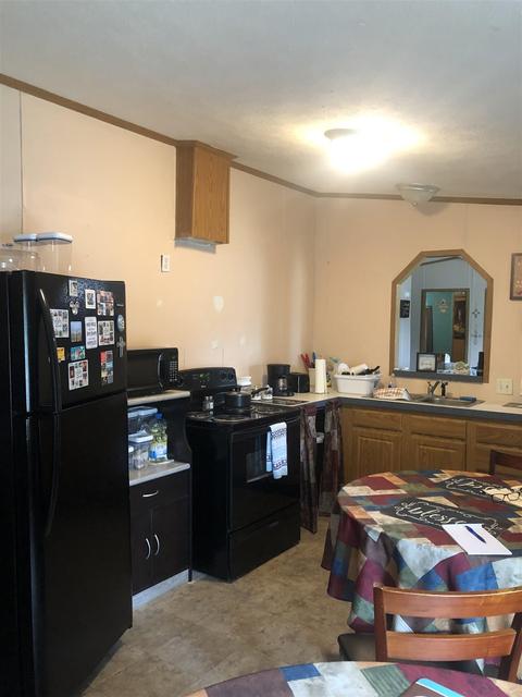 440 Dale St, Mitchell, IN 47446 photo 3