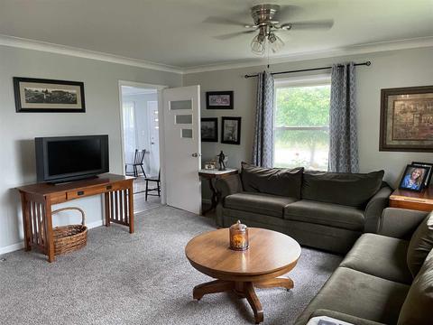 535 N Wayne St, Waterloo, IN 46793 photo 11