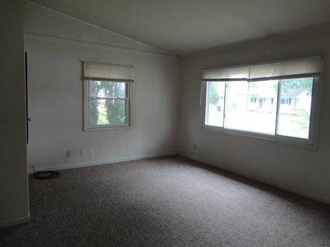 908 Lawrence St, Mitchell, IN 47446 photo 6