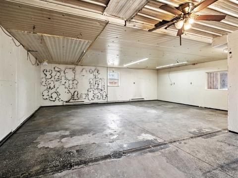 526 N Wayne St, Warren, IN 46792 photo 31