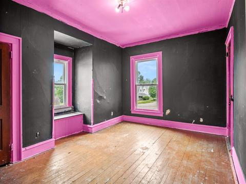 526 N Wayne St, Warren, IN 46792 photo 18