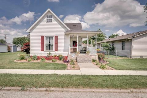 460 N 9th St, Mitchell, IN 47446 photo 1