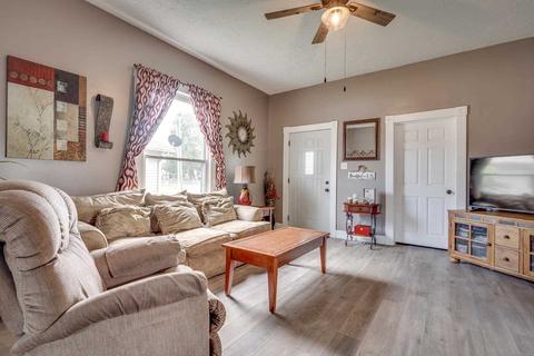 460 N 9th St, Mitchell, IN 47446 photo 6