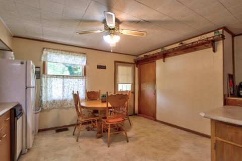736 E State St, Princeton, IN 47670 photo 7