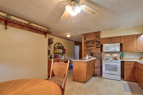 736 E State St, Princeton, IN 47670 photo 8