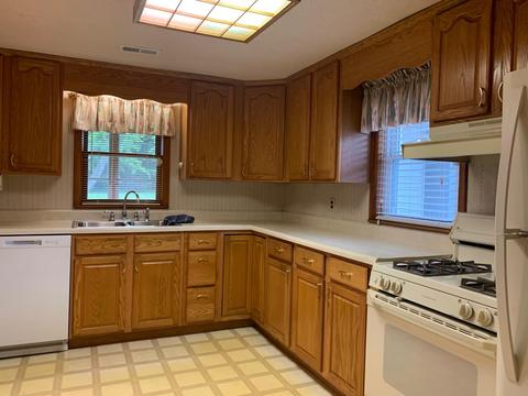 1420 S Smith Rd, Bloomington, IN 47401 photo 6