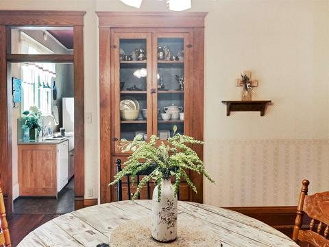 808 E Walnut St, Washington, IN 47501 photo 16