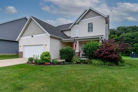 2848 E Creeks Edge Dr, Bloomington, IN 47401 photo 2