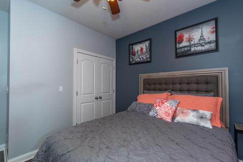 2848 E Creeks Edge Dr, Bloomington, IN 47401 photo 17