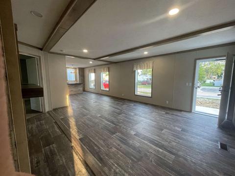 1119 W Warren St, Mitchell, IN 47446 photo 14