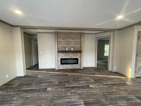 1119 W Warren St, Mitchell, IN 47446 photo 5