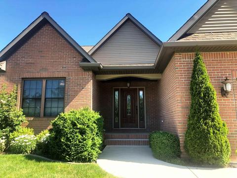 3961 E Fenbrook Ln, Bloomington, IN 47401 photo 5