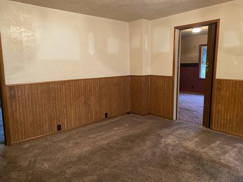 363 S Commerce St, Dunkirk, IN 47336 photo 4