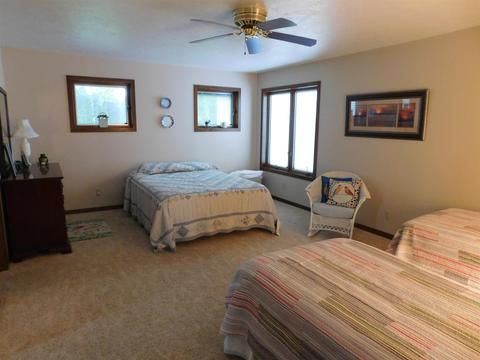 8216 E North Rd, Syracuse, IN 46567 photo 27