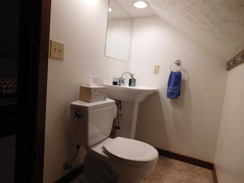 8216 E North Rd, Syracuse, IN 46567 photo 25