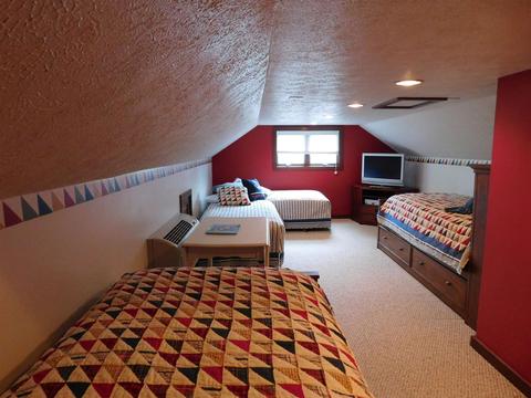 8216 E North Rd, Syracuse, IN 46567 photo 23