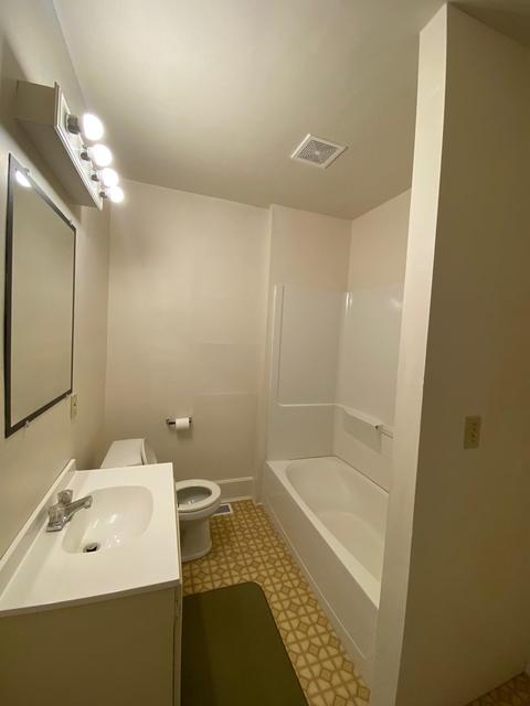 1332 Dewey St, Jasper, IN 47546 photo 4