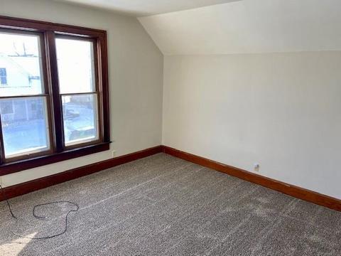 214 E 5th St, Auburn, IN 46706 photo 7