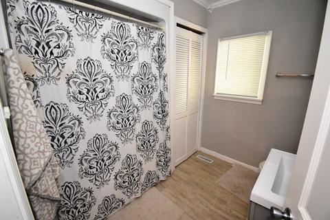 11 E Catherine St, Flora, IN 46929 photo 15