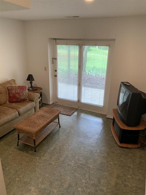 676 E Heather Dr, Bloomington, IN 47401 photo 6