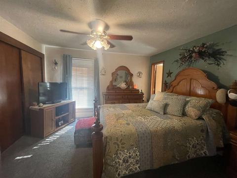 917 W Oak St, Mitchell, IN 47446 photo 15