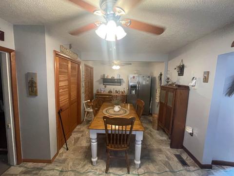 917 W Oak St, Mitchell, IN 47446 photo 29