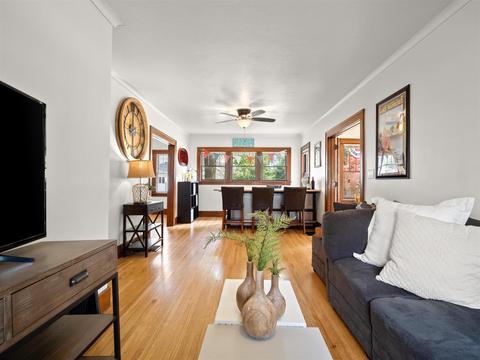206 E Main St, Syracuse, IN 46567 photo 12