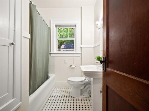 206 E Main St, Syracuse, IN 46567 photo 28