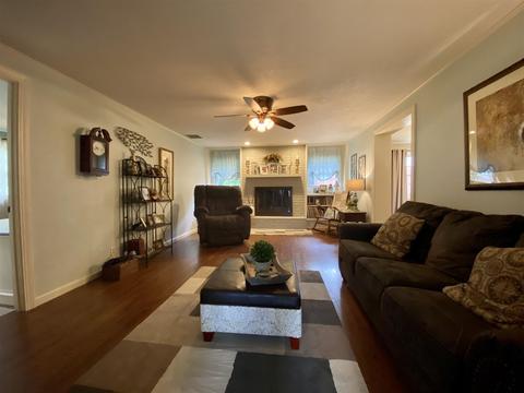 1004 E Cooper Dr, Muncie, IN 47303 photo 12