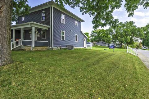 327 E Central Ave, Bluffton, IN 46714 photo 2