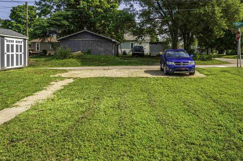 327 E Central Ave, Bluffton, IN 46714 photo 6